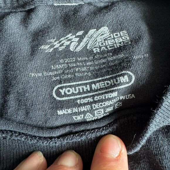 Bundle of 4 Kyle Busch Tees - Picture 8 of 11